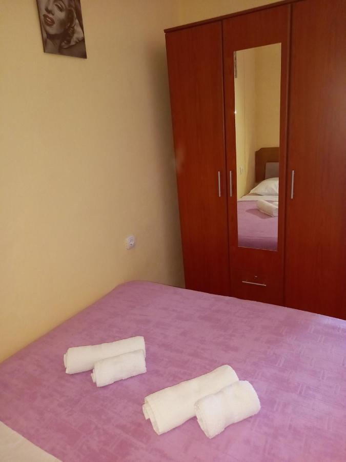 Apartment Deki studio Kotor Buitenkant foto