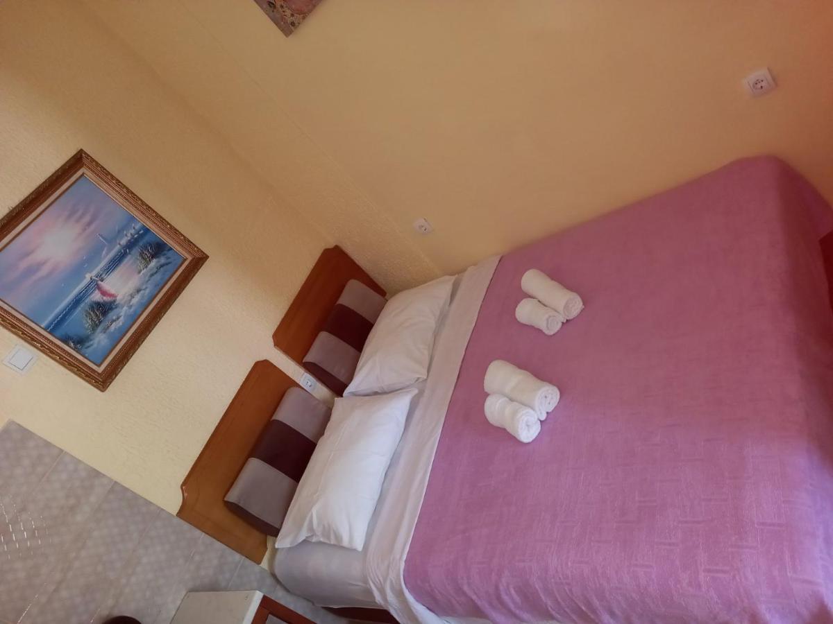 Apartment Deki studio Kotor Buitenkant foto