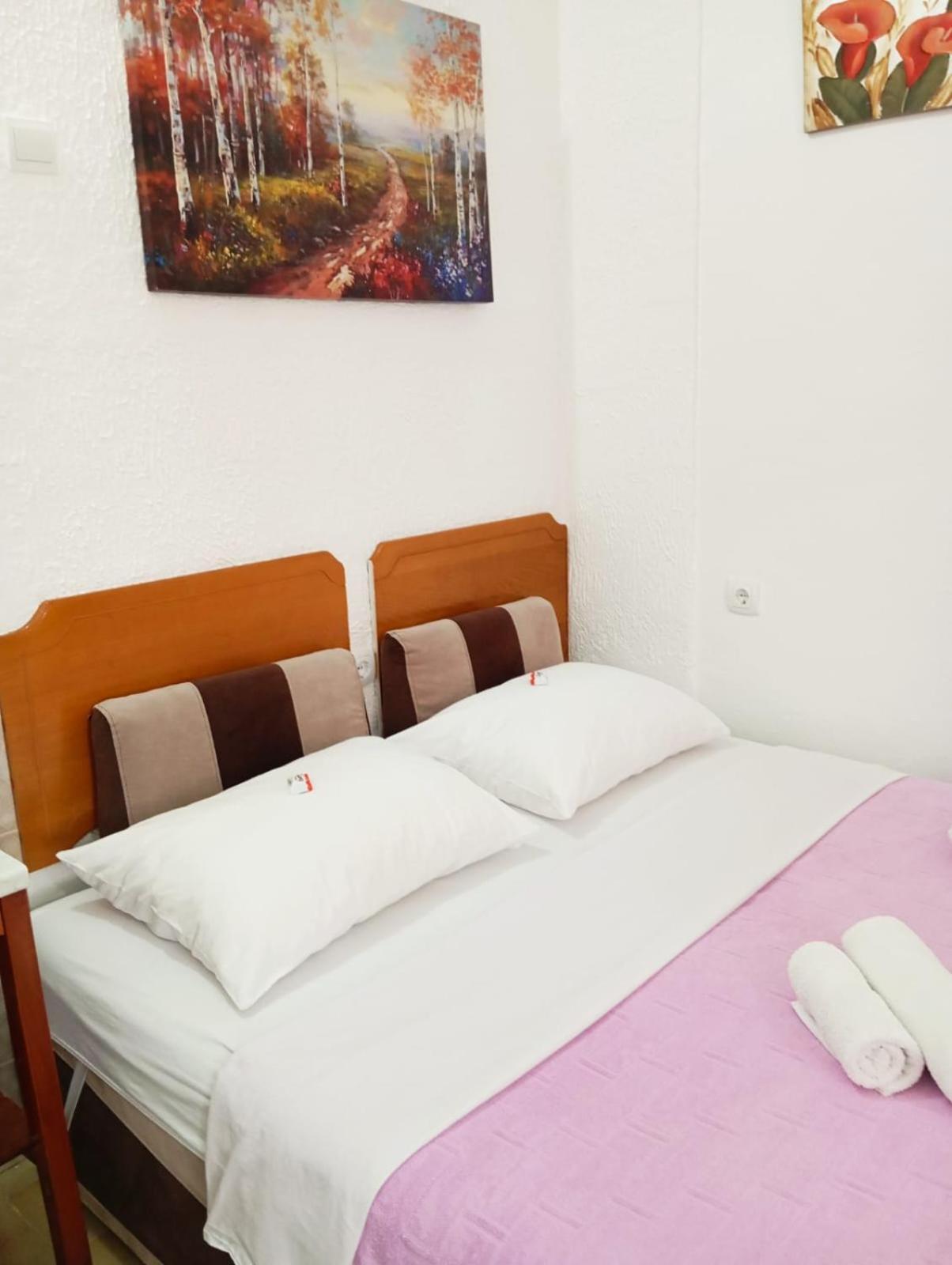 Apartment Deki studio Kotor Buitenkant foto