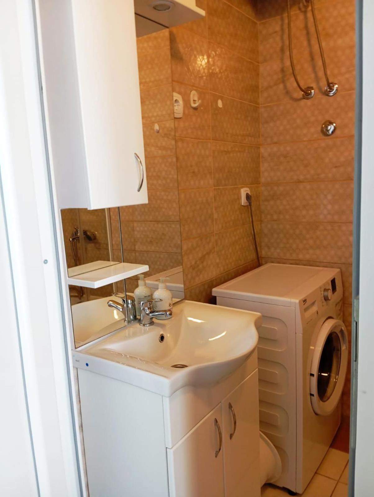 Apartment Deki studio Kotor Buitenkant foto